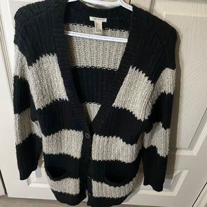 Forever 21 cardigan sweater